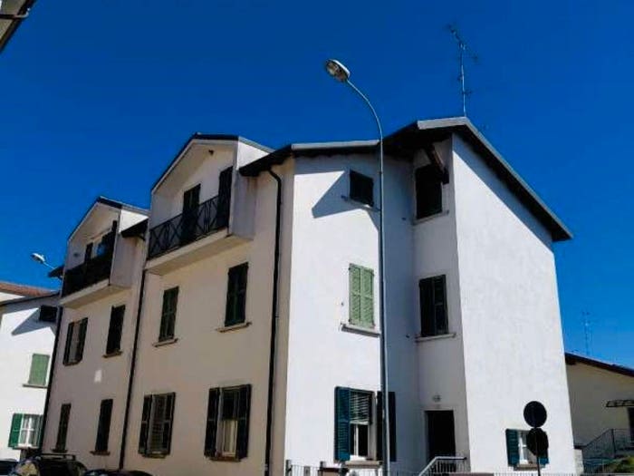 Appartamento bilocale in vendita in via XXV Aprile Vedano Olona VA, Centro, Vedano Olona