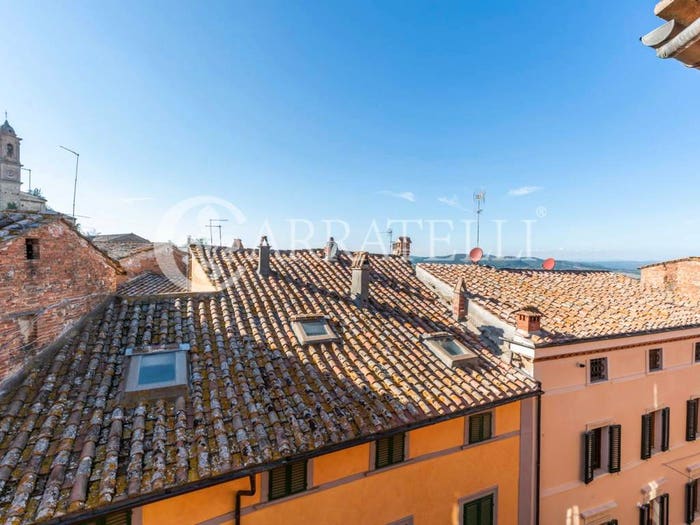 Appartamento quadrilocale in vendita in Borgo Buio, Centro, Montepulciano