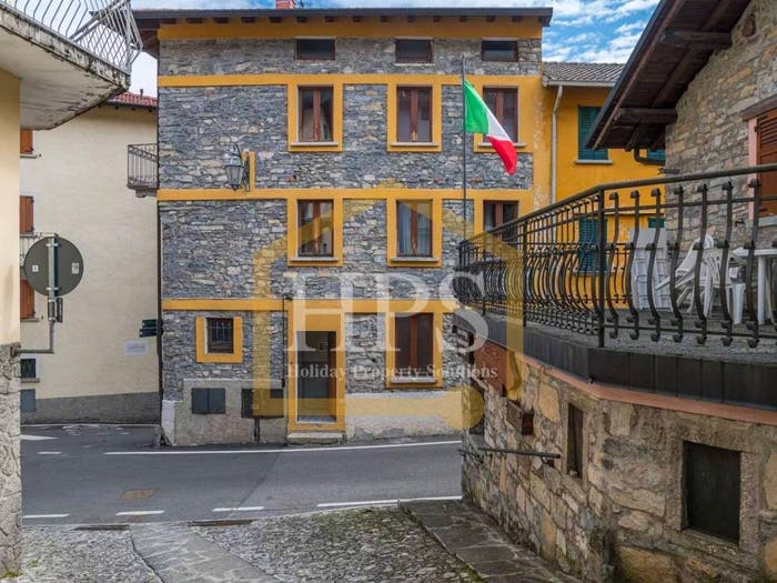 Casa con 6 locali in vendita in Via Roma, Casasco Intelvi, Centro Valle Intelvi