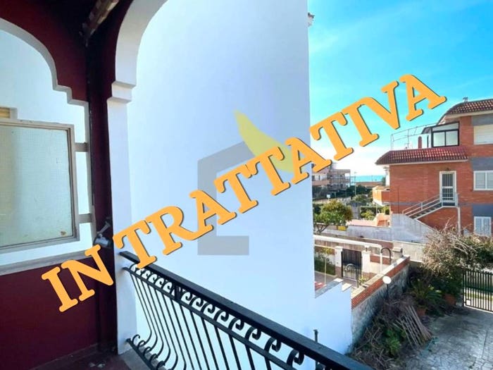 Appartamento quadrilocale in vendita in Via Capri, Lido di Cincinnato Sirene, Anzio