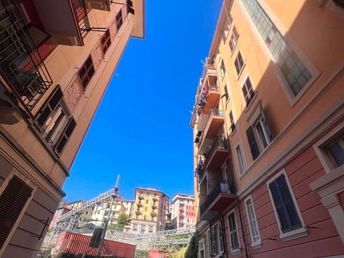 Appartamento quadrilocale in vendita in Via del Teatro, Centro Storico, La Spezia
