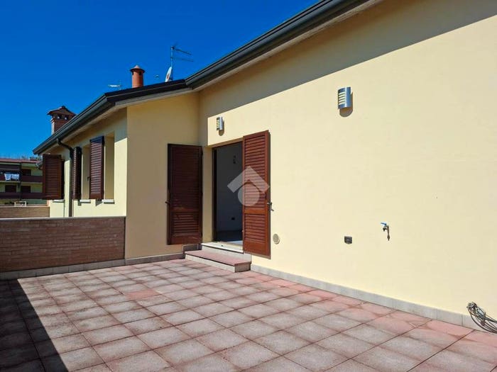 Appartamento quadrilocale in vendita in Via Bentivoglio, Canapa, Ferrara