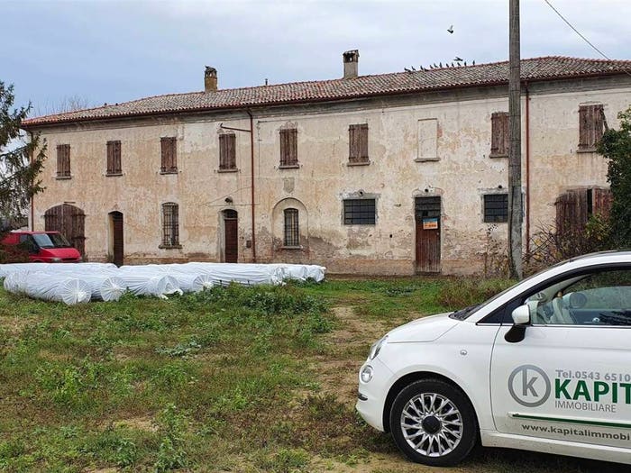 Casa con 6 locali in vendita in Ospedaletto, Forlì
