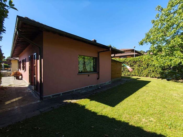 Casa con 6 locali in vendita in Via Ticino snc, Pellio Intelvi, Alta Valle Intelvi