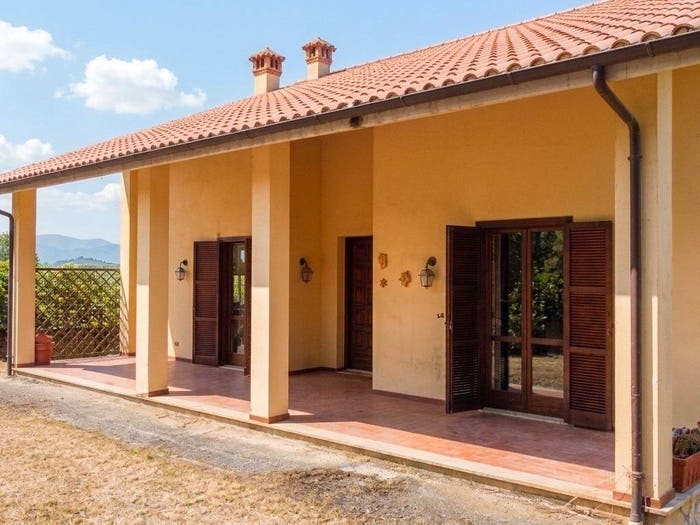 Casa con 5 locali in vendita in Contrada Montegiove, Centro, Forano