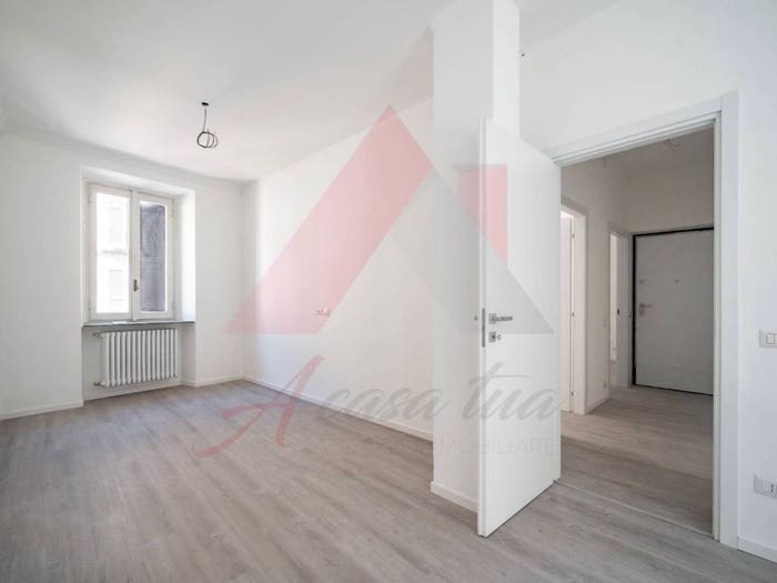 Appartamento trilocale in vendita in Via Cerri, Centro, Merate