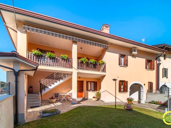 Casa con 6 locali in vendita in Via Settembre, San Martino al Tagliamento