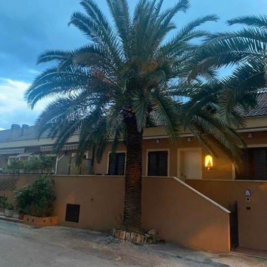 Casa quadrilocale in vendita in Via Parma, Caperana, Chiavari