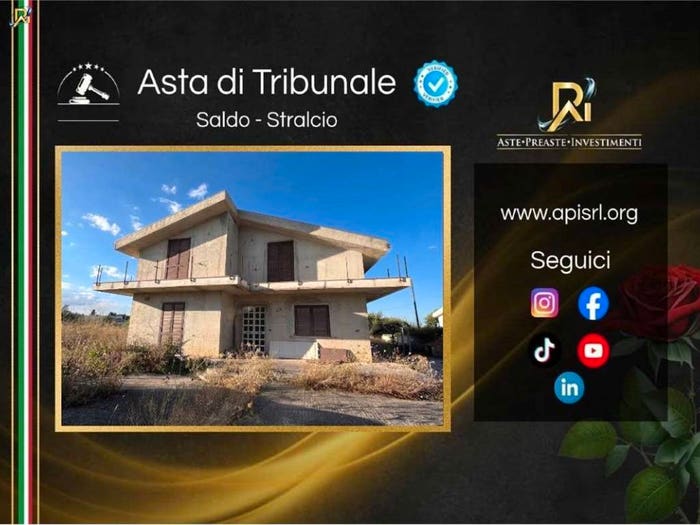 Appartamento quadrilocale in vendita in Strada Giarratana, Modica Alta, Modica