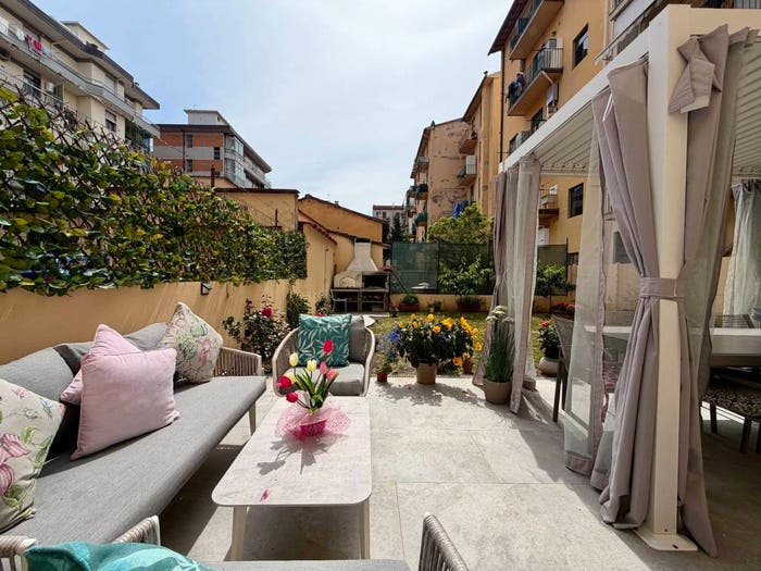 Appartamento quadrilocale in vendita in Via Uguccione della Faggiola, Gavinana, Firenze
