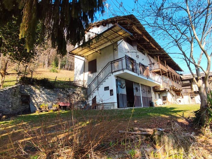 Casa con 6 locali in vendita in Via Borgata Ostana, Martiniana Po