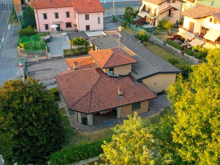 Casa con 5 locali in vendita in Via Isonzo, Centro, Guanzate
