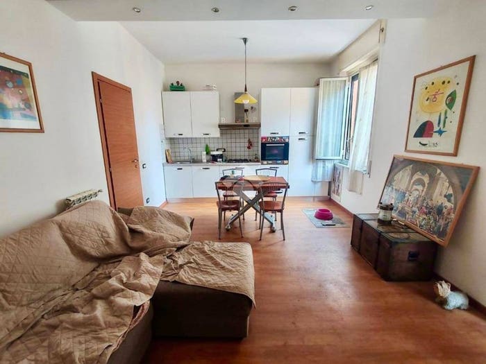Appartamento quadrilocale in vendita in Via Antonio Caveri, Sampierdarena, Genova
