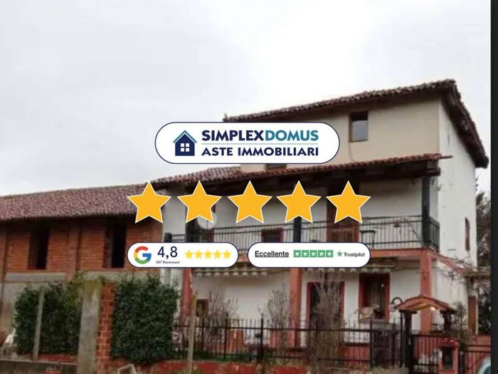 Appartamento con 6 locali in vendita in Frazione Cereaglio, Poirino