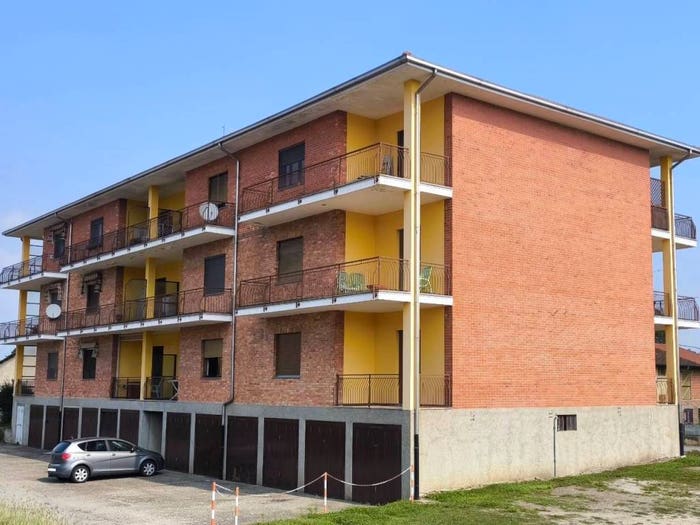 Appartamento quadrilocale in vendita in Via Verdi, Centro, Cerrione