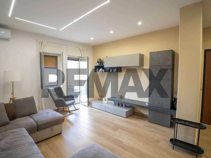 Appartamento con 5 locali in vendita in Via Gaetano Sanfilippo, Centro, Gravina di Catania