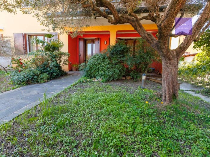 Casa con 6 locali in vendita in Via Aldo Moro, Galzignano, Galzignano Terme