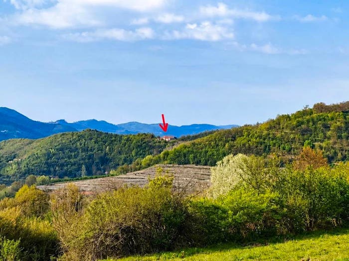 Casa con 5 locali in vendita in Cortemilia