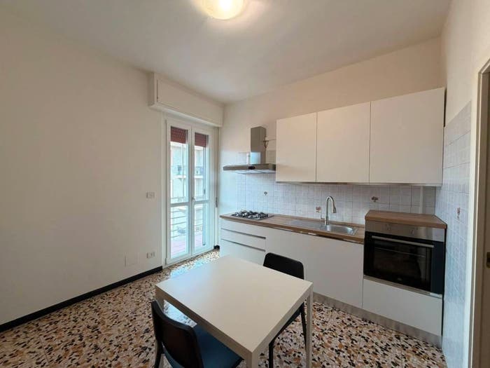 Appartamento trilocale in vendita in Via Cardinale Carlo Caselli, Borgo Rovereto Piscina, Alessandria