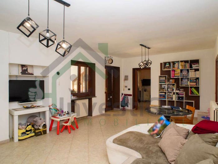 Casa con 6 locali in vendita in Strada Vauda Canavese, San Carlo Canavese