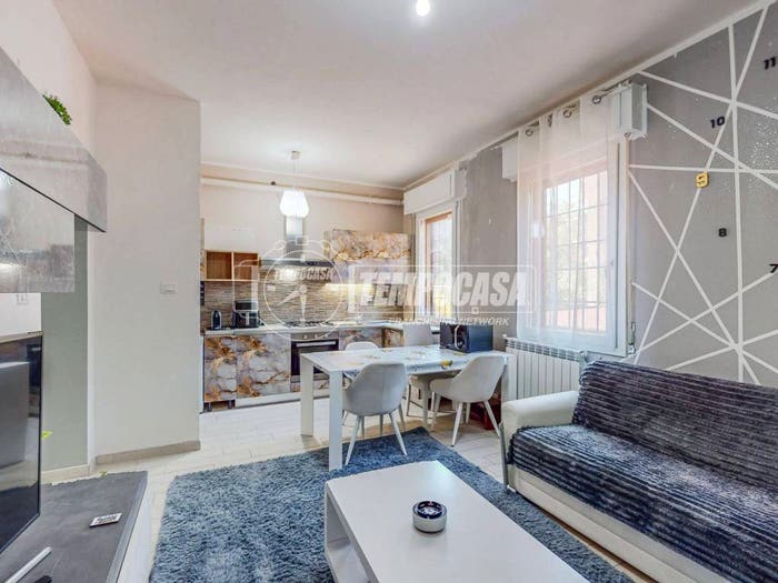 Appartamento trilocale in vendita in Via dei Mille, Piumazzo, Castelfranco Emilia