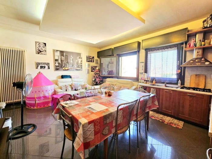 Appartamento trilocale in vendita in VIA ATESTE, Zona Industriale Stazione Motta D'Este, Este