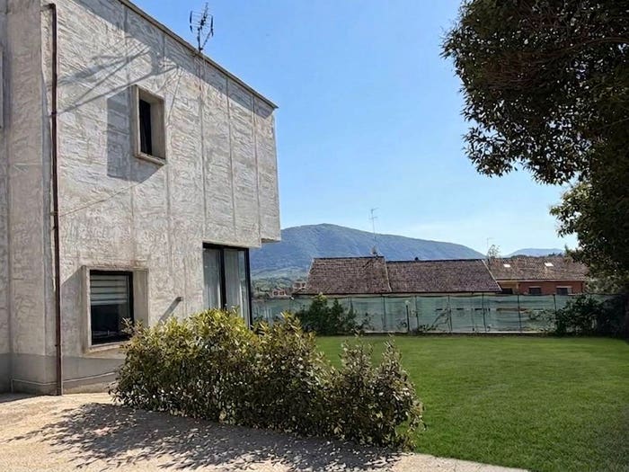 Casa quadrilocale in vendita in Via Giulio Pastore, Centro, Ceccano