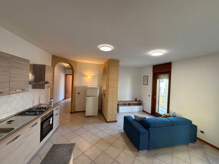 Appartamento trilocale in vendita in Via Pomello, Centro, Castelvetro Piacentino