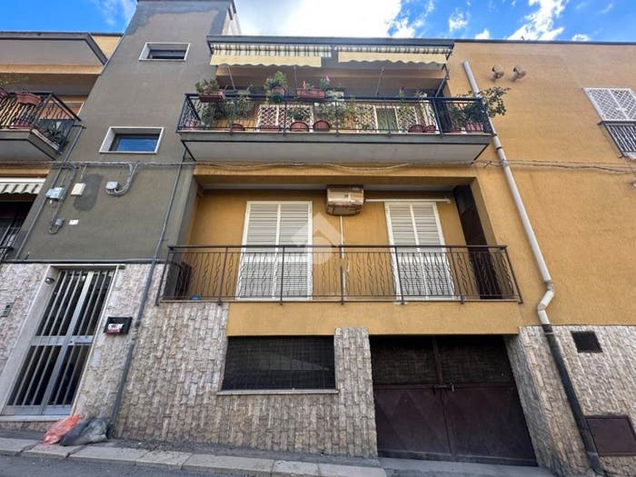 Appartamento quadrilocale in vendita in Via Francesco Trutta, Centro, Canosa di Puglia