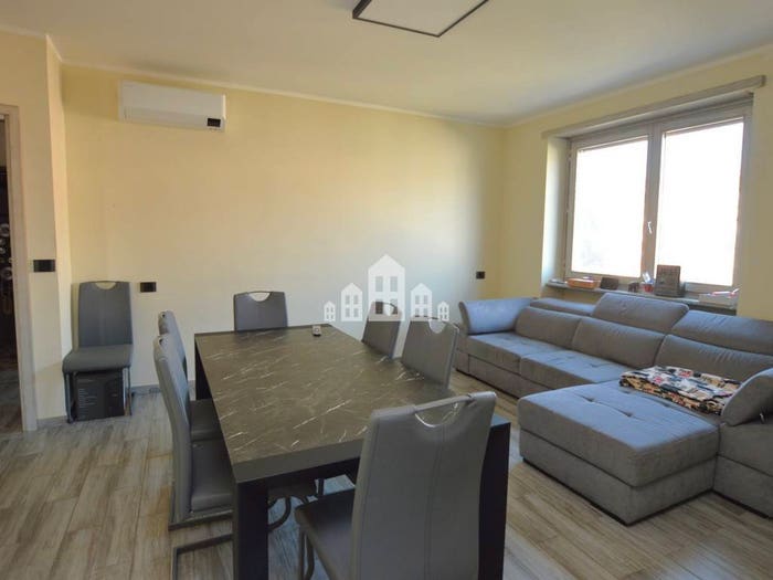 Appartamento bilocale in vendita in Via Verdi, Centro, Cuorgnè