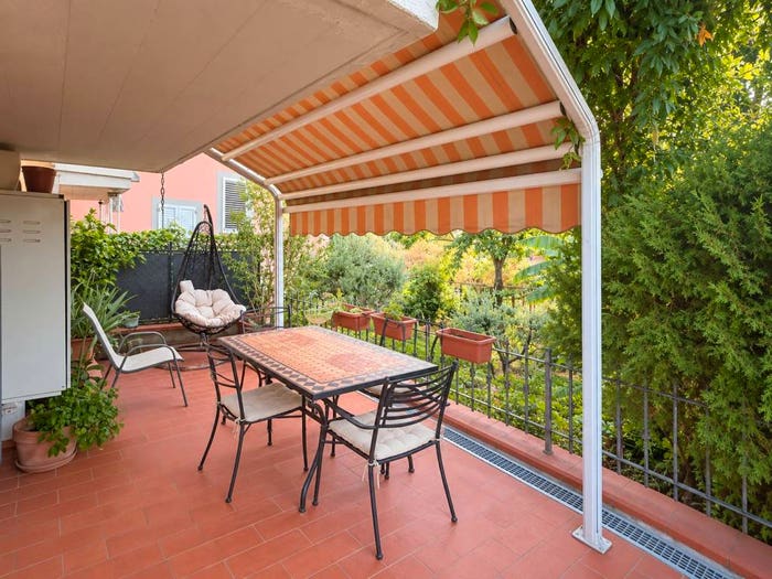 Casa con 6 locali in vendita in Località Puliciano l'Oliveta, Puliciano, Arezzo