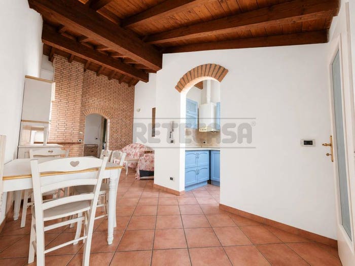 Appartamento trilocale in vendita in Via Geremia Bonomelli, Centro, Cremona