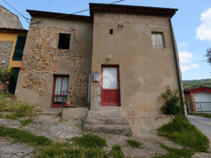 Casa con 6 locali in vendita in Via di Ceppeto, Centro, Lamporecchio