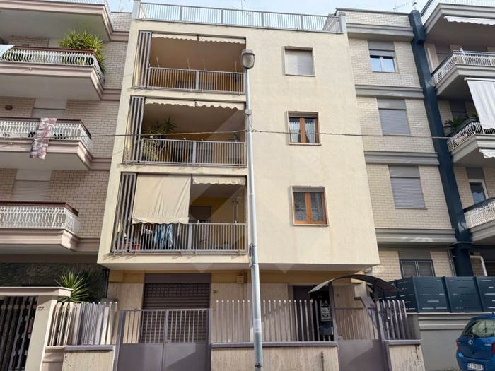 Appartamento trilocale in vendita in Via Gaetano Salvemini, Pineta Maraldo, Andria