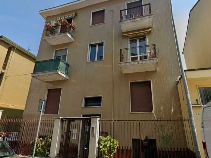 Appartamento trilocale in vendita in via Monte Rosa, Centro, Rozzano