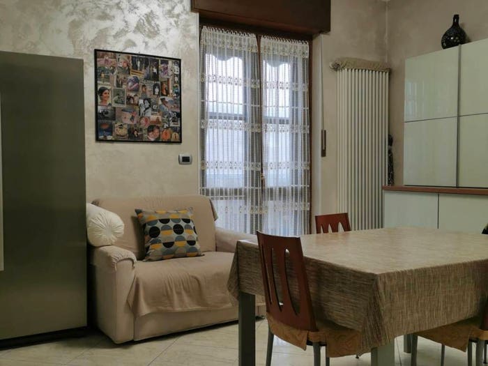 Appartamento trilocale in vendita in Via Santorre Santarosa, Centro, None