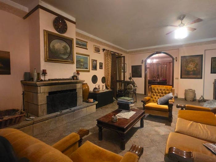 Casa con 6 locali in vendita in Via Capo di Fiume, Capaccio Paestum