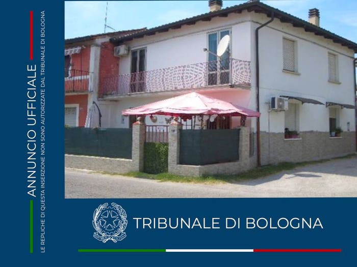 Appartamento con 6 locali in vendita in Via S Ferrari, Alberino San Pietro, Molinella