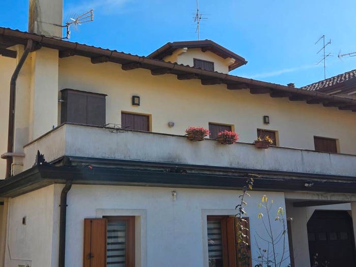 Casa con 5 locali in vendita in Via Carlo Amati, Fanna