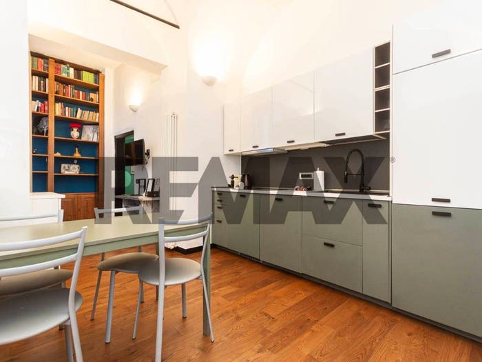 Appartamento quadrilocale in vendita in Molo, Genova
