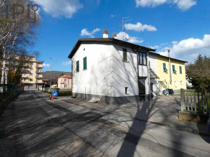 Casa con 6 locali in vendita in VIA scaiola, Bragno, Cairo Montenotte