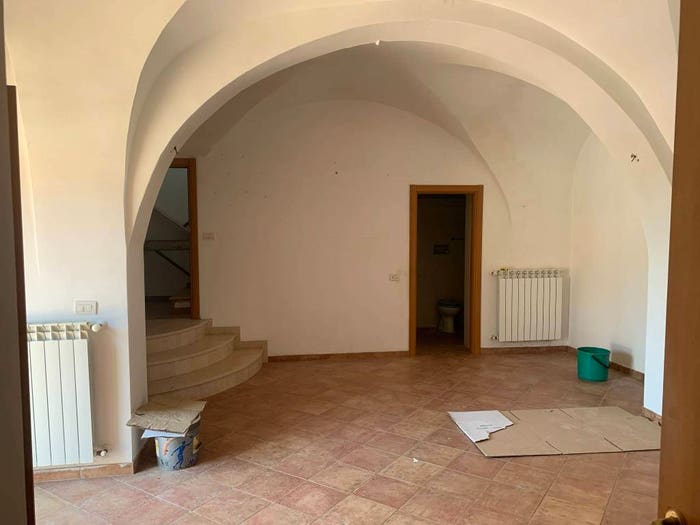 Casa con 6 locali in vendita in Contrada Coderuto, Francavilla al Mare