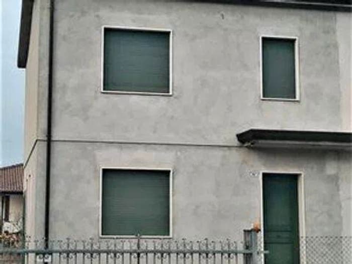 Casa con 5 locali in vendita in Via Gabarde No Number, Granze