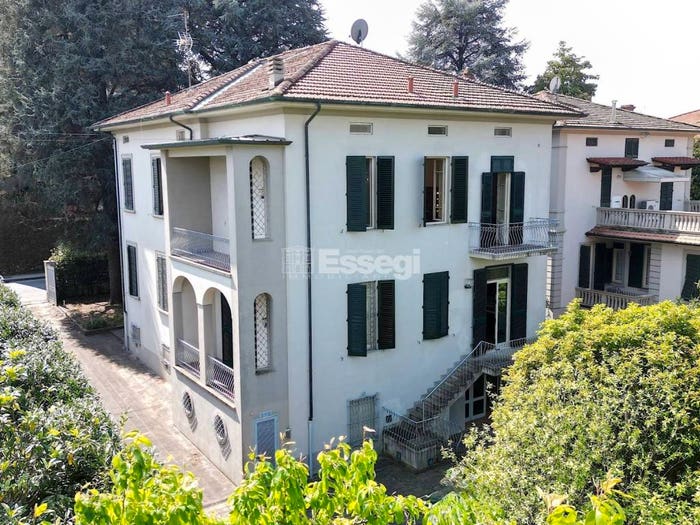 Casa con 6 locali in vendita in Via Pietro Paolini, San Marco Acquacalda, Lucca