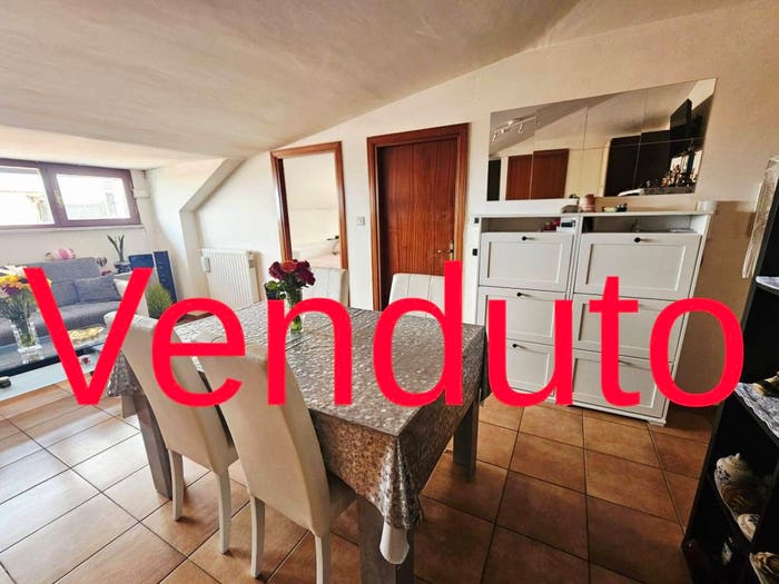 Appartamento trilocale in vendita in Via Lazio, Centro, Mentana