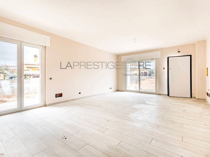 Casa quadrilocale in vendita in Via Casal di Claudia, Anzio Due, Anzio