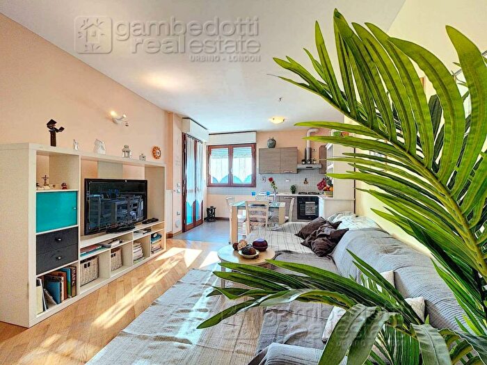 Appartamento trilocale in vendita in Urbino