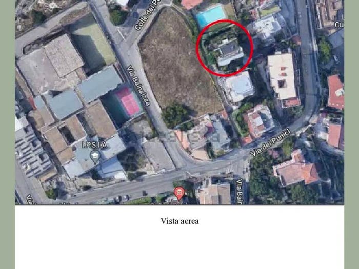 Appartamento trilocale in vendita in Via Dei Punici, Tuvixeddu, Cagliari