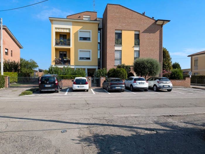 Casa con 5 locali in vendita in Via San Lorenzo, Centro, Nonantola