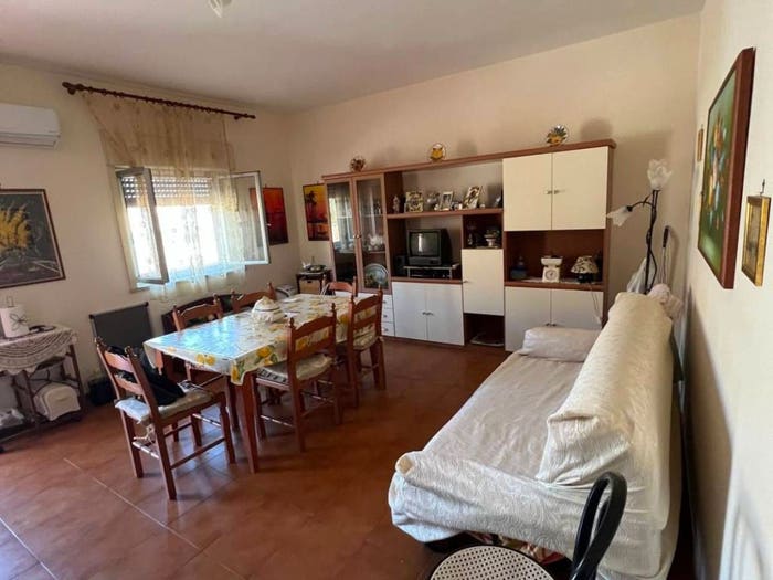 Appartamento bilocale in vendita in Via Stazione, Oliveri